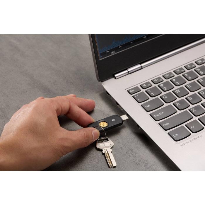 Kensington VeriMark NFC+ USB-C Security Key — image 32 of 46