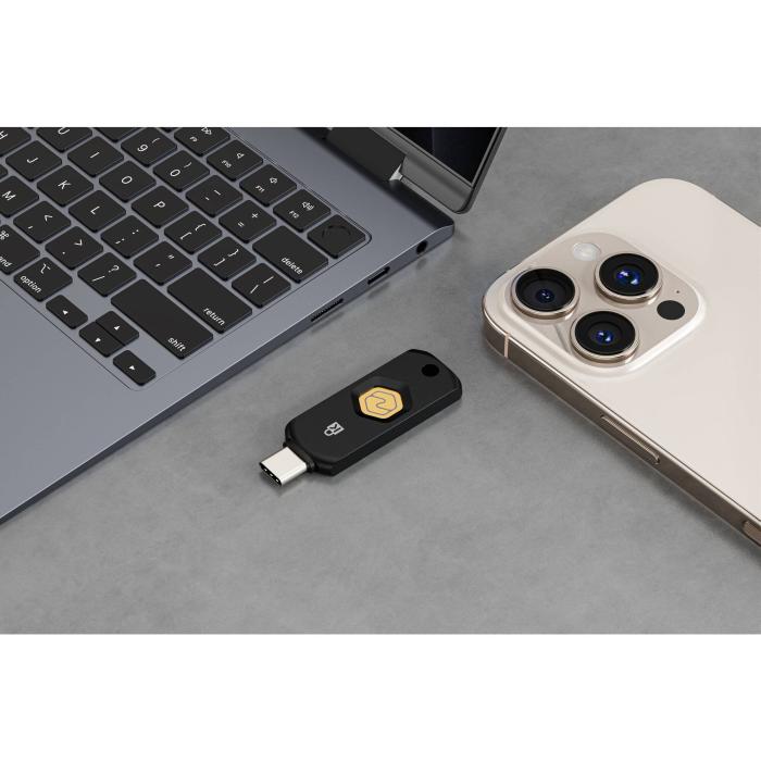 Kensington VeriMark NFC+ USB-C Security Key — image 37 of 46