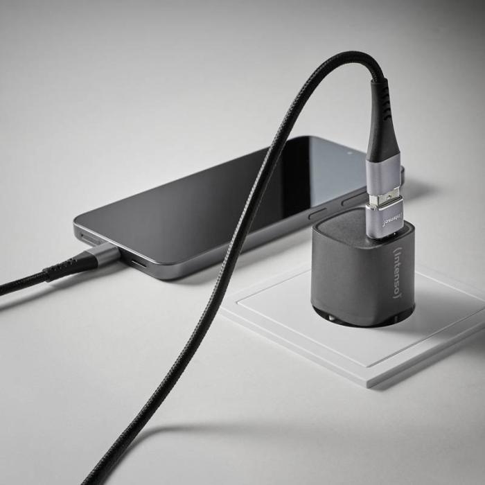 Intenso Set de Adaptadores USB MIX480 - USB-C a USB-A, USB-A a USB-C, USB-C a microUSB (paquete de 3) — imagen 40 de 44