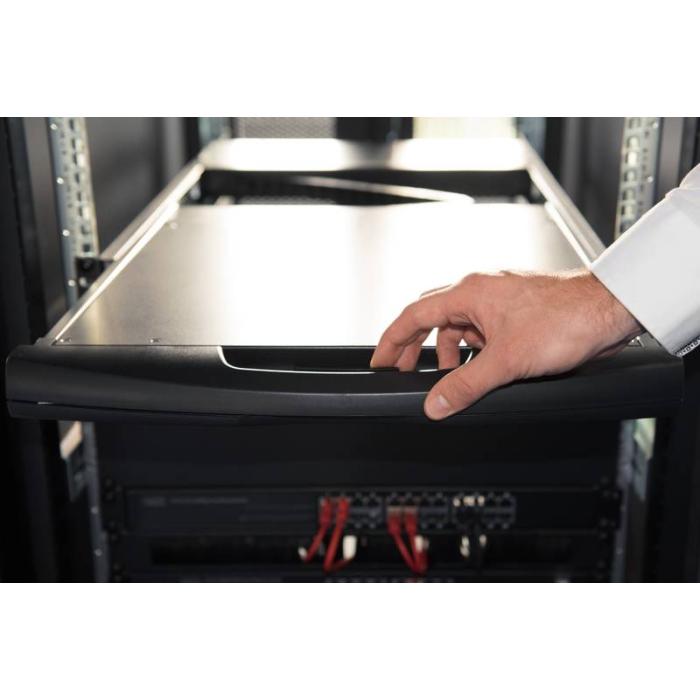Digitus Console modulaire avec écran TFT de 17 po (43,2 cm), 1 ports, clavier-vidéo-souris, clavier espagnol — image 3 sur 6