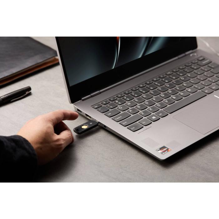 Kensington Clé de sécurité VeriMark NFC+ USB-C — image 33 sur 46