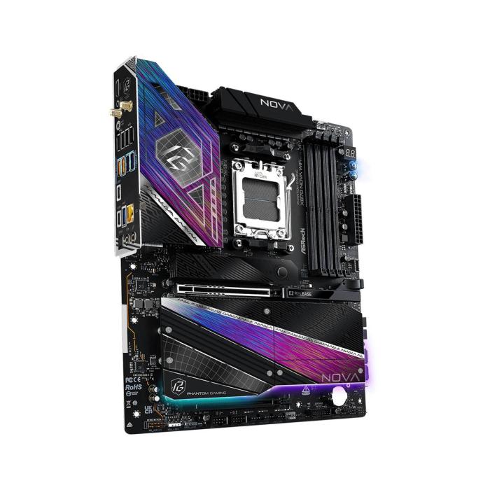 Asrock X870 NOVA WIFI AMD X870 Socket AM5 ATX — immagine 10 di 14