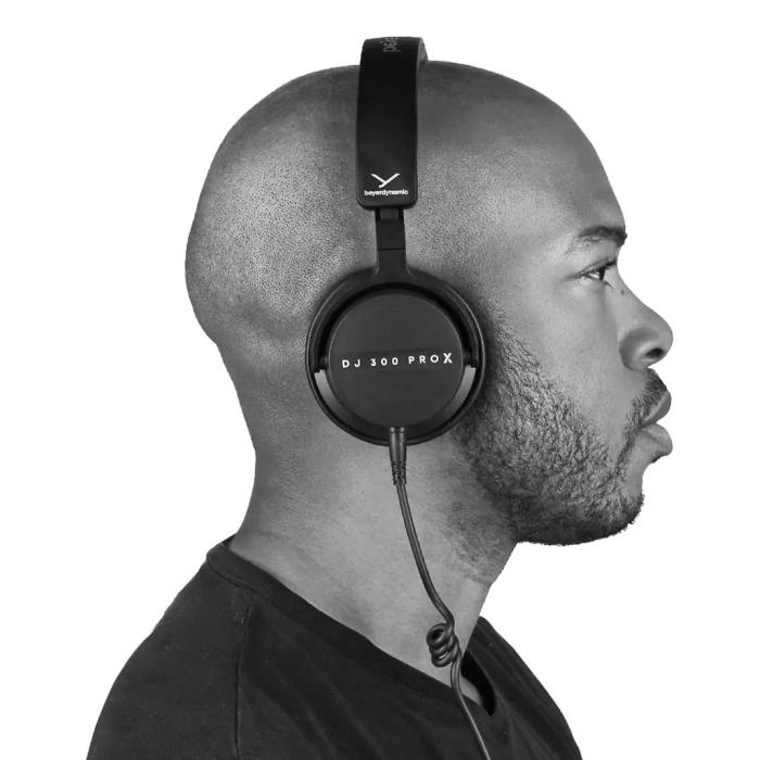 Beyerdynamic DJ 300 Pro X Cuffie Cablato A Padiglione MUSICA Nero — immagine 12 di 12