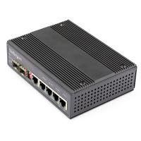 StarTech.com Switch rete LAN industriale a 6 porte - 4 porte PoE RJ45 + 2 slot SFP 30W - 10/100/1000Mbps Power over Ethernet - Commutatore/Hub gigabit switch - Montabile su guida DIN / -40&deg;C to 75&deg;C